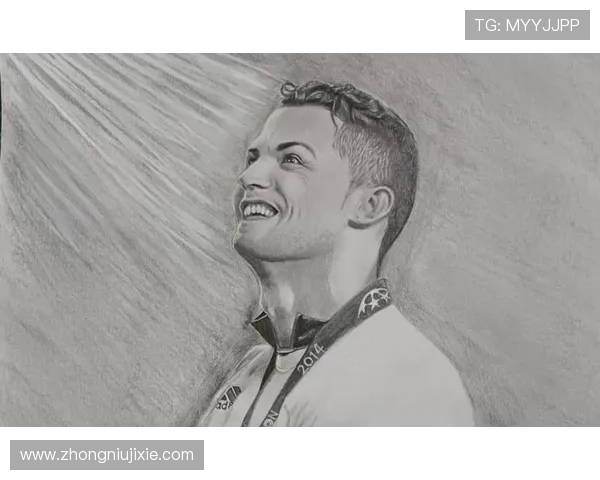 足球巨星C罗展现艺术才华亲手绘制足球主题画作 足球巨星C罗展现艺术才华亲手绘制足球主题画作