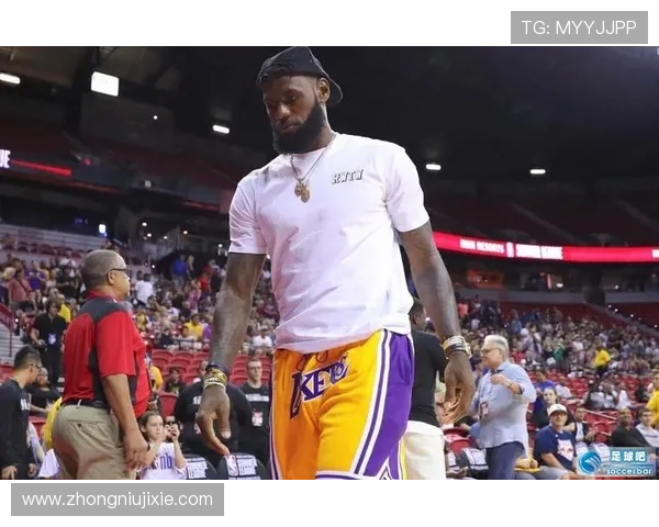 当足球巨星遇上篮球传奇：跨界对话与运动激情的碰撞